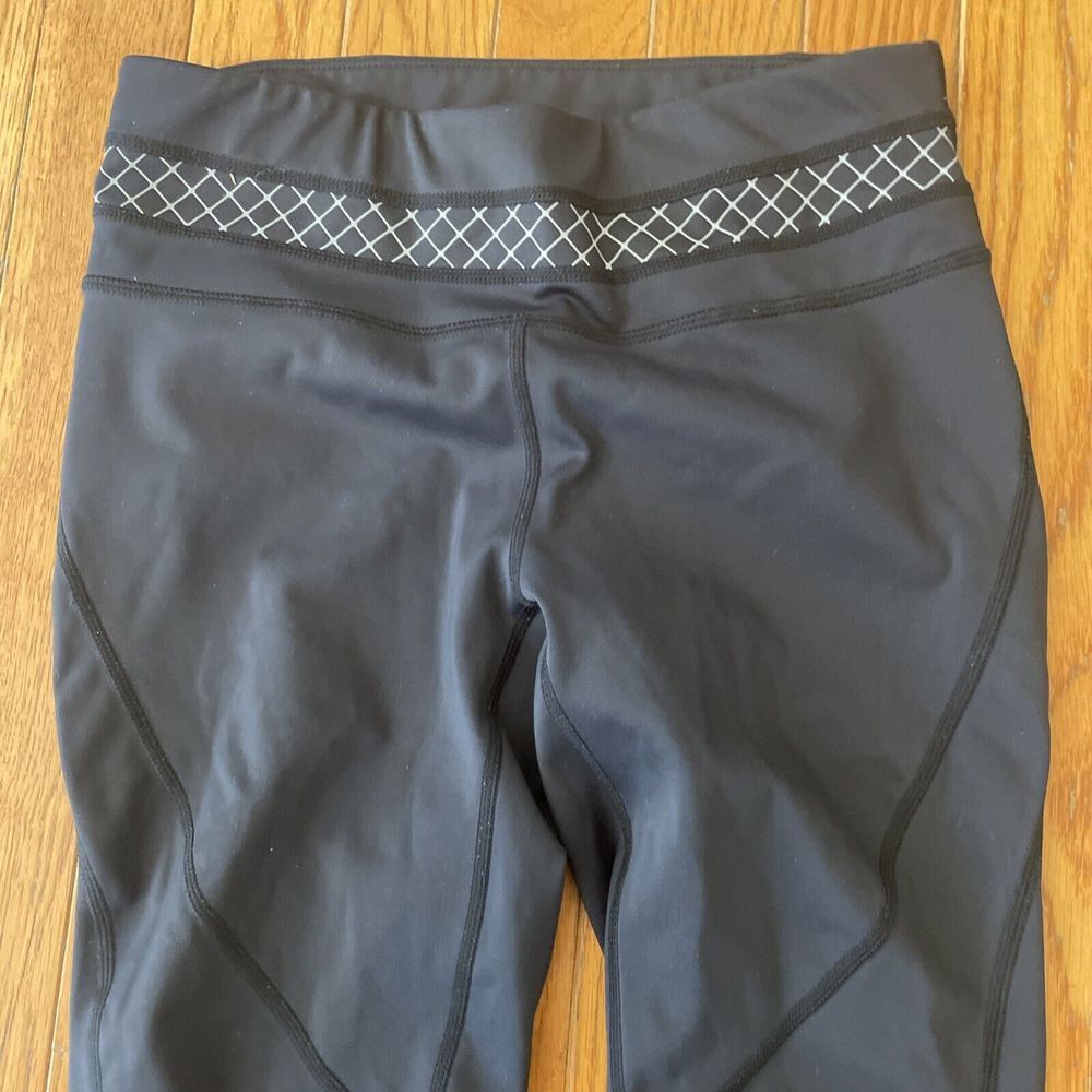 Athleta Miles Compression Stretch‎ Legging Pants Size XS Reflective black White - Picture 2 of 10